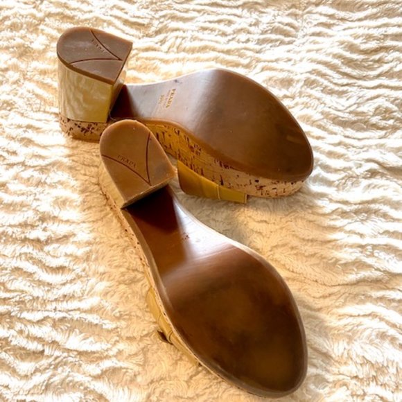 PRADA slides - Picture 4 of 6